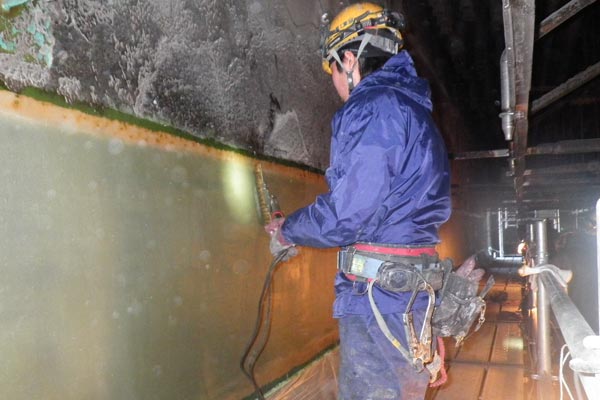 樹脂ライニング ピンホール検査