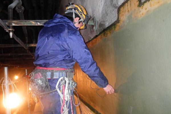 樹脂ライニング 膜厚検査